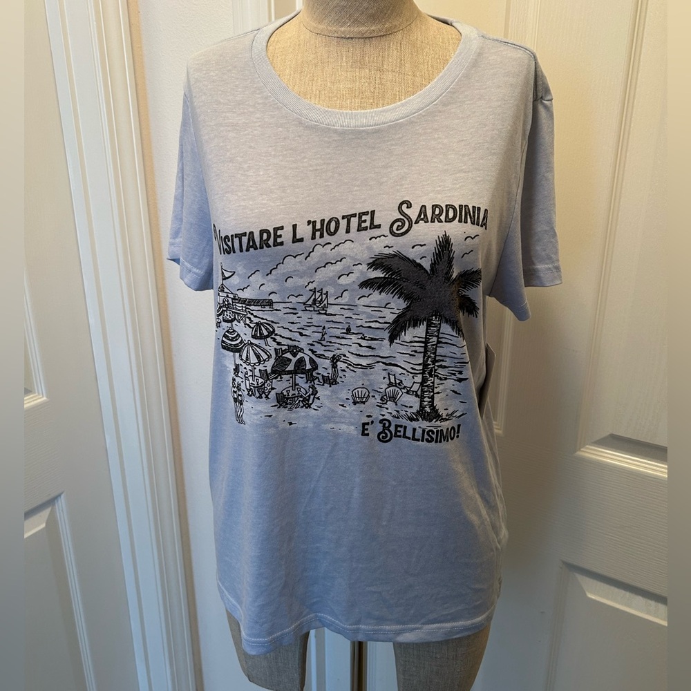 NWT🌀Lucky Brand Light Blue graphic tee